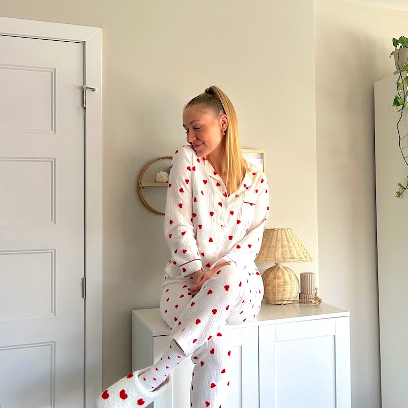 Maud Luxe Dames Loungewear Set met Hartjespatroon