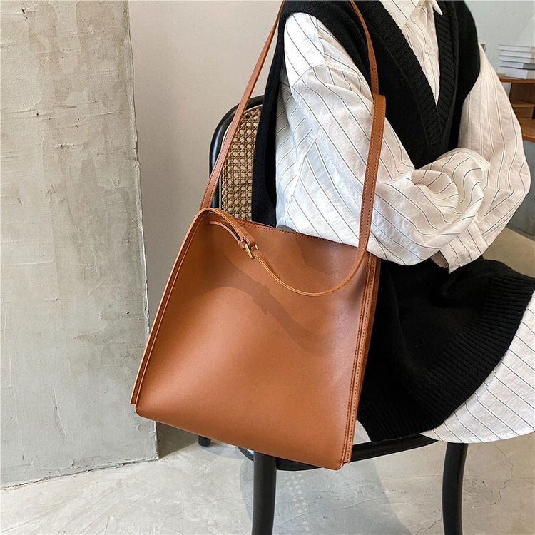 Sophie Luxe Minimalist Aesthetic Shoulder Bag - Vegan Leather Design with Spacious Interior and Comfortable Shoulder Strap