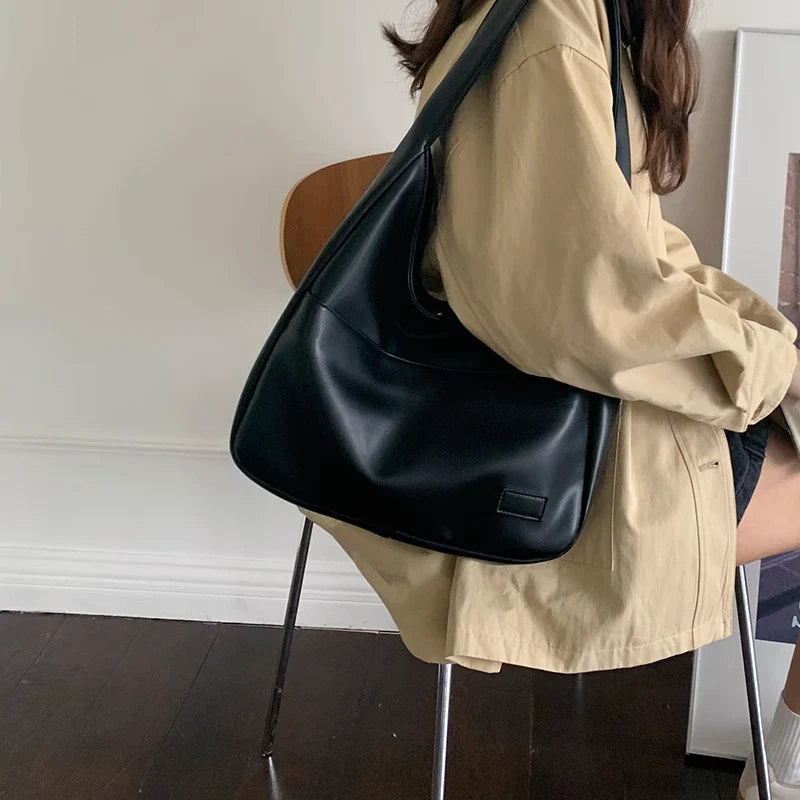 Elise - Luxe Minimalist Shoulder Bag