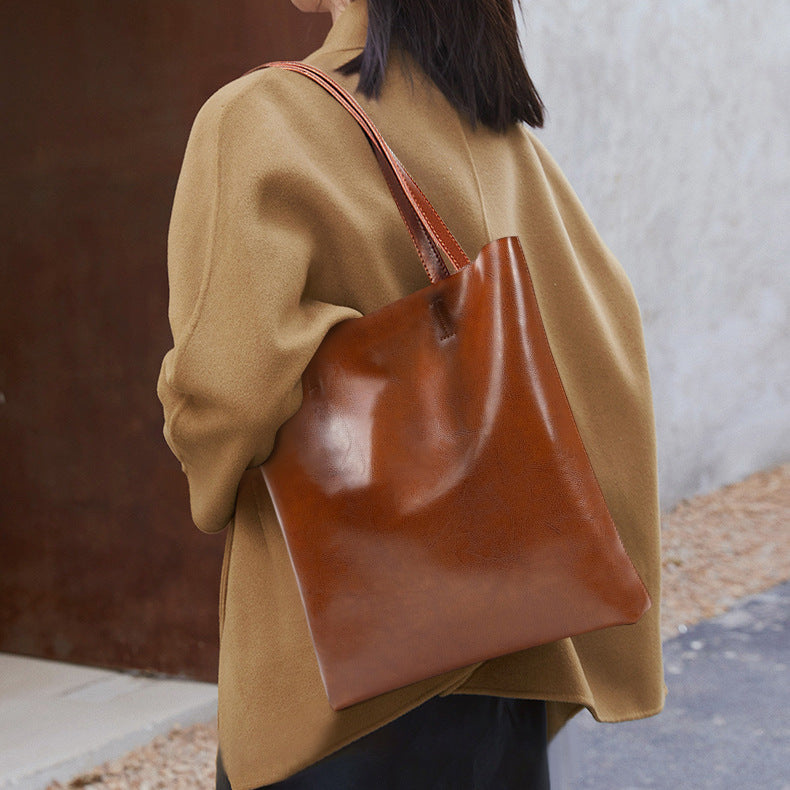 Livia - Luxe Minimalist Tote