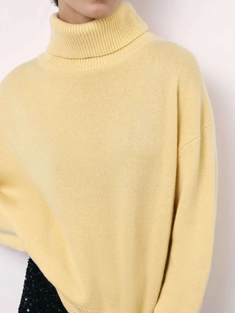 Amara Luxe Comfortable Turtleneck