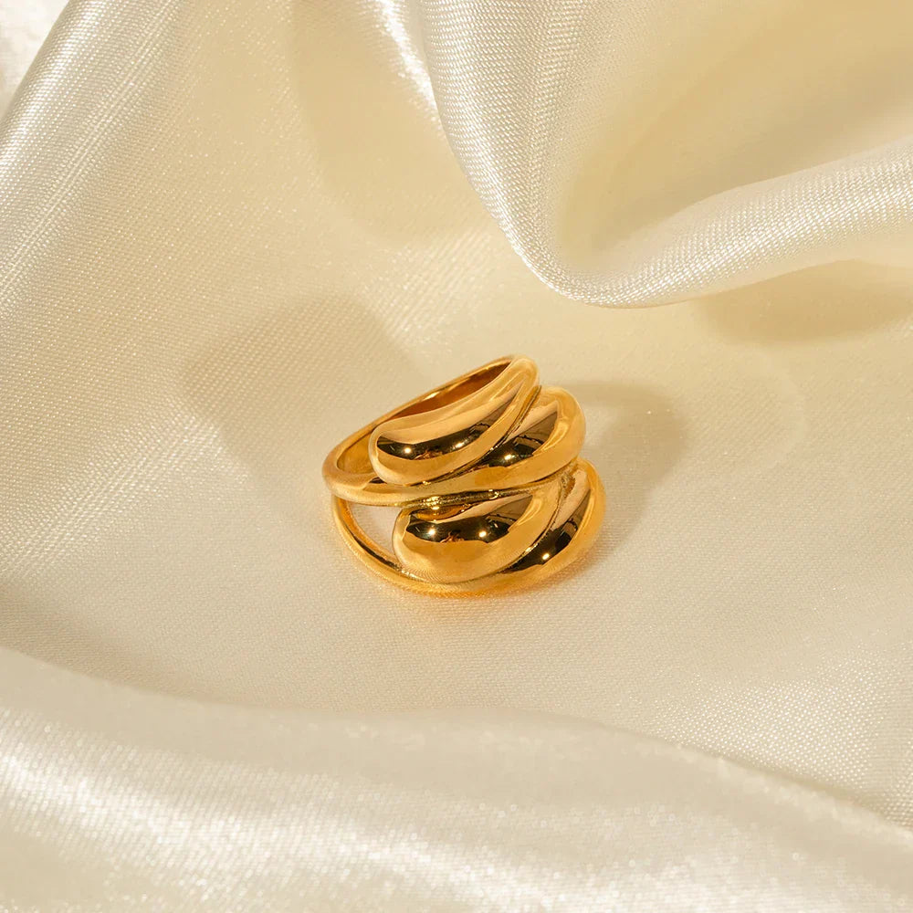 Golvende Bold Statement Ring - Gold