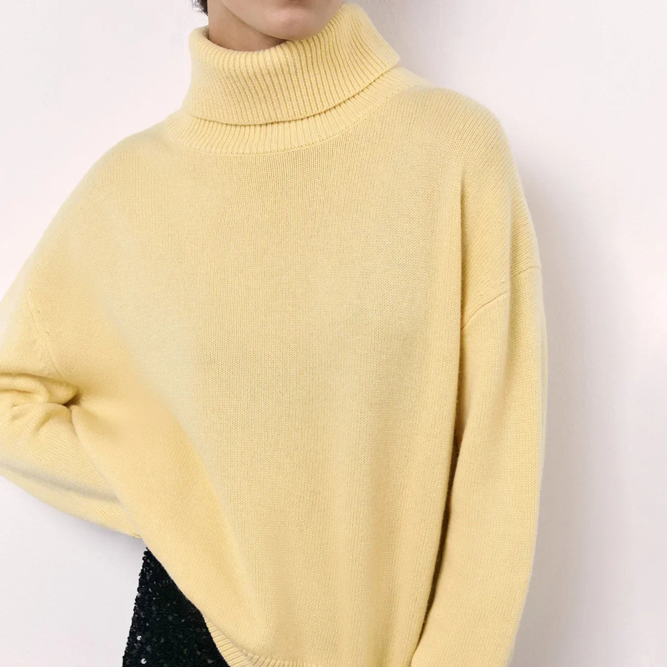 Amara Luxe Comfortable Turtleneck