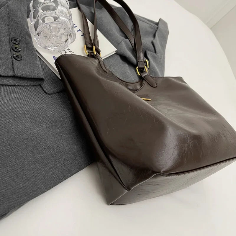 Elise Luxe Shopper - Elegant and Practical