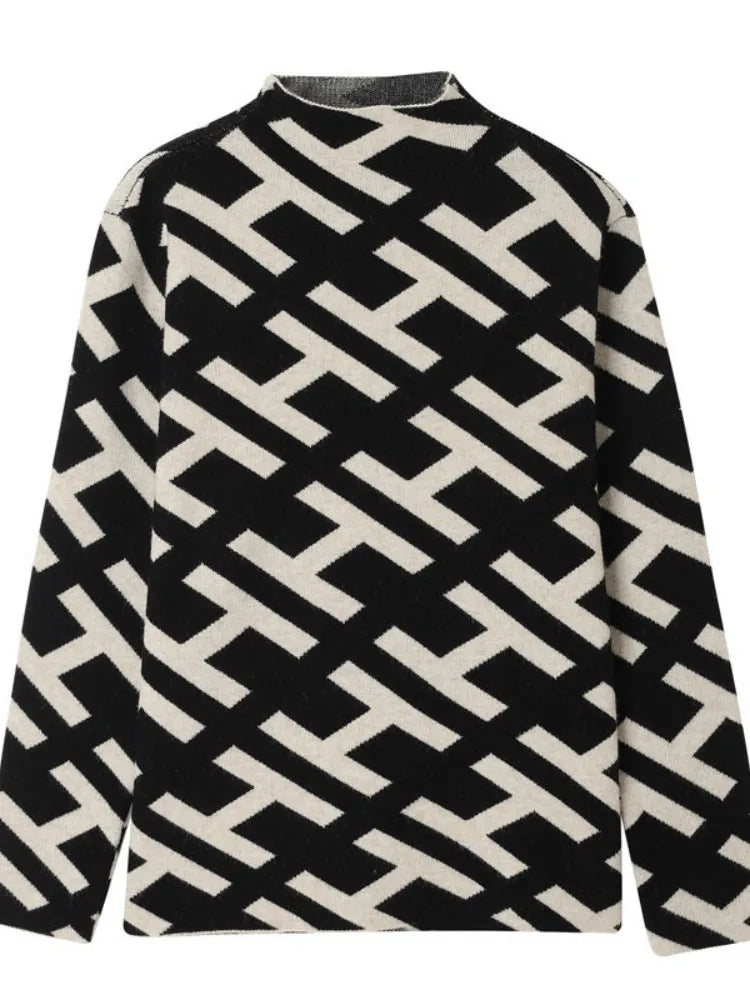 Mila Luxe Knitted Sweater with Woven Pattern