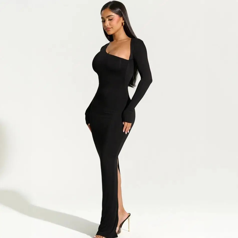 Liva Elegant Black Dress with Long Sleeves