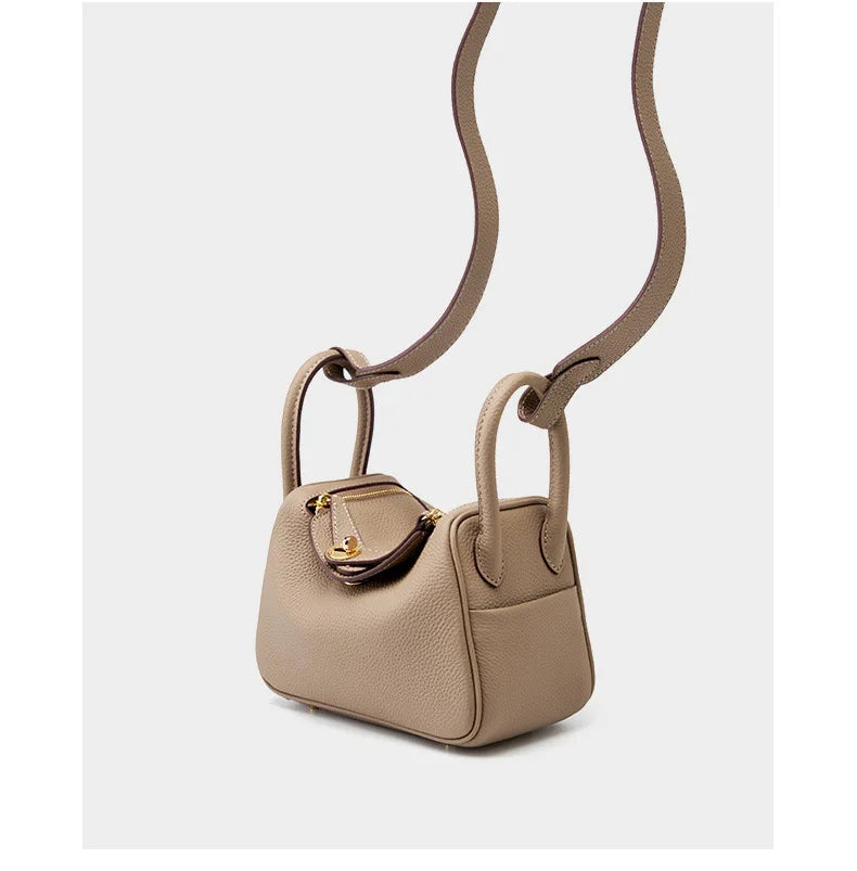 Amara Luxe Leather Shoulder Bag - Elegant Retro Style