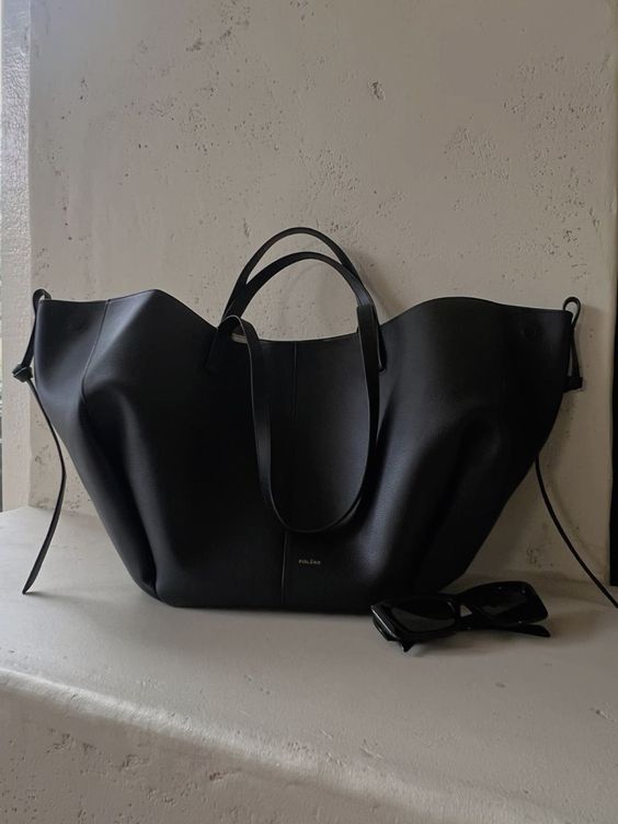 Elisa Luxe Tote Bag - Elegant and Practical