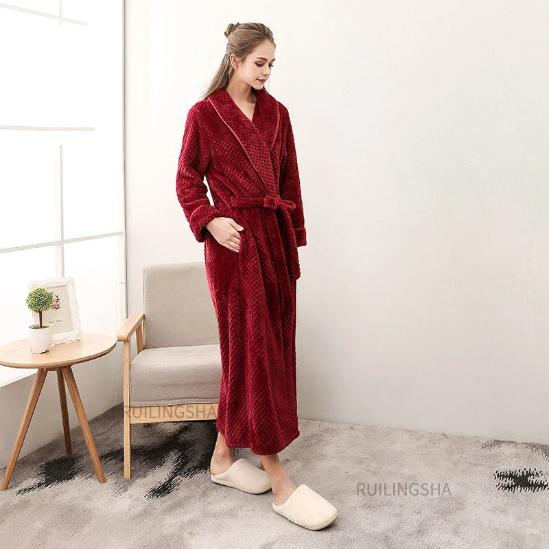 Indy Luxury Bathrobe | Warm and Stylish