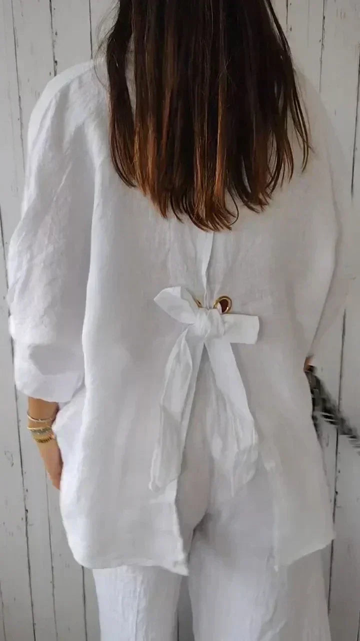 Madison Tijdloze Getailleerde Blouse met Knoopsluiting en Luxe Drape