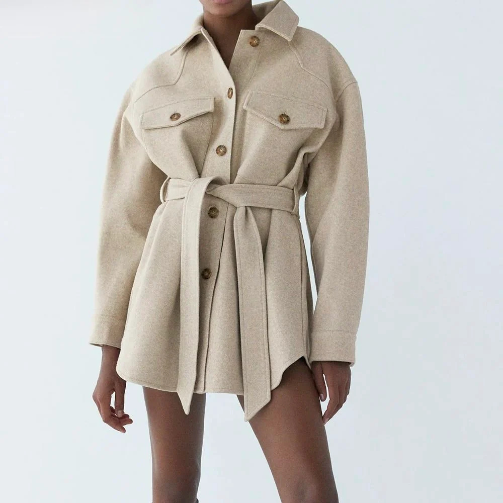 Amara - Luxe Woolen Coat with Adjustable Belt