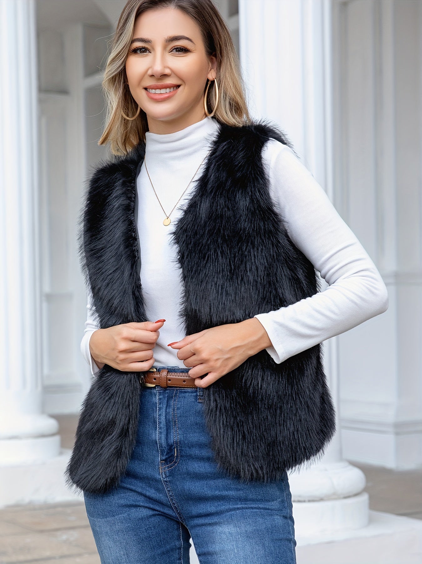 Chic Faux Fur Gilet - Amélie