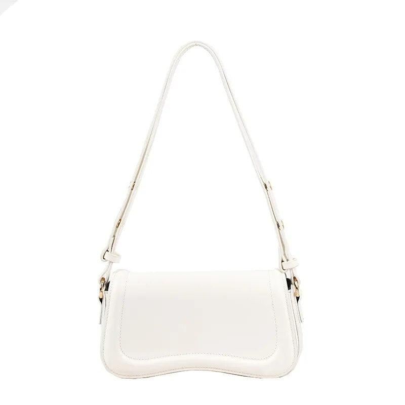 Zafira Luxe Baguette Bag - Compact and Elegant made of High-Quality Synthetic Leather