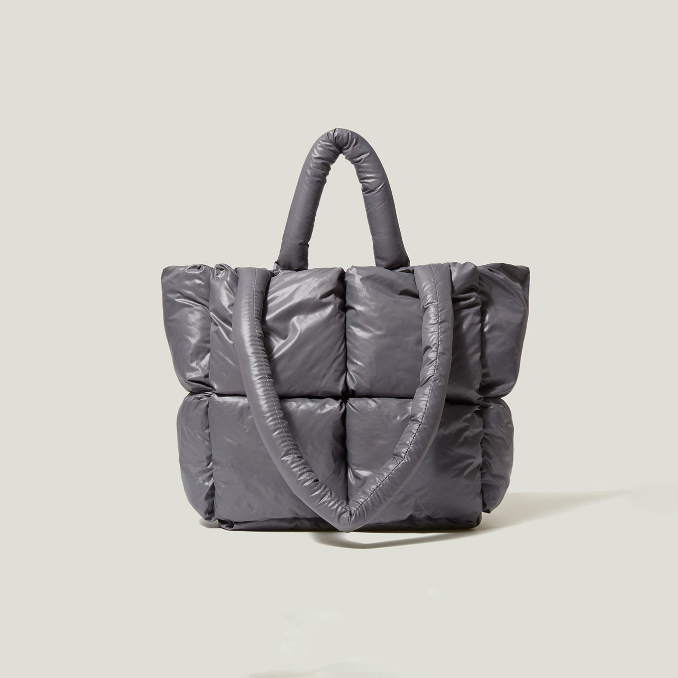 Livia Tote Bag - Practical & Spacious