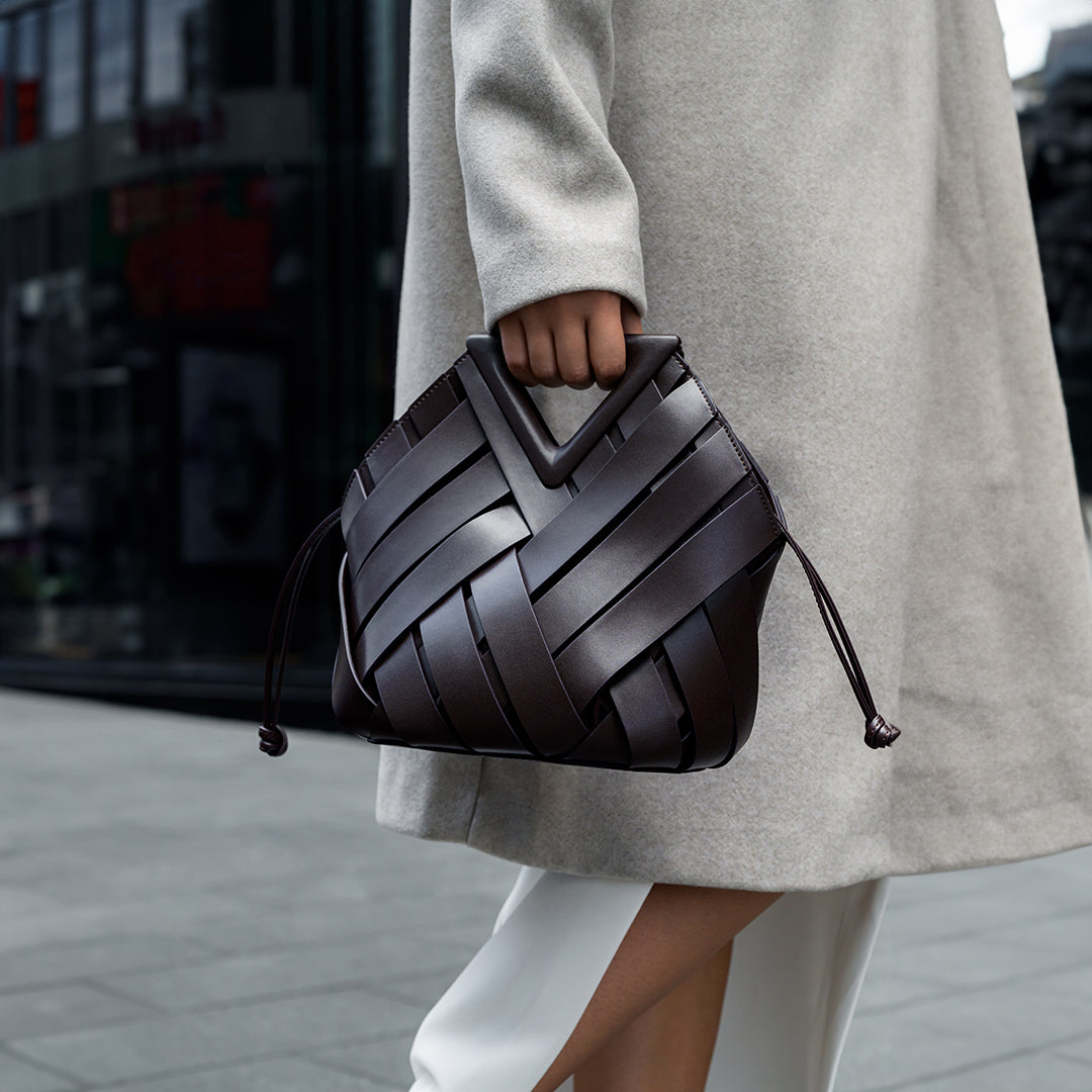 Eline Elegant Handbag - Refined Woven Design