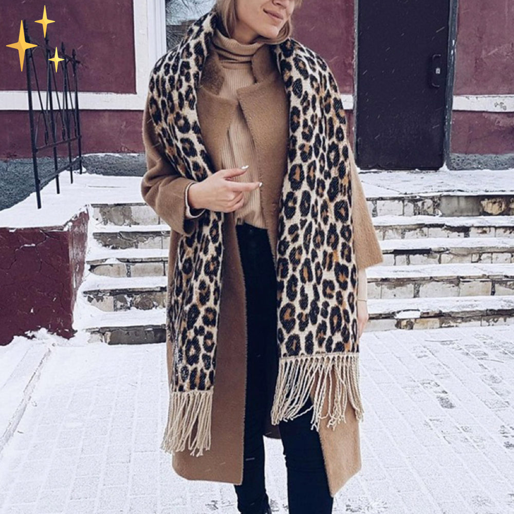 Livia - Luxe Gebreide Sjaal met Leopard Print