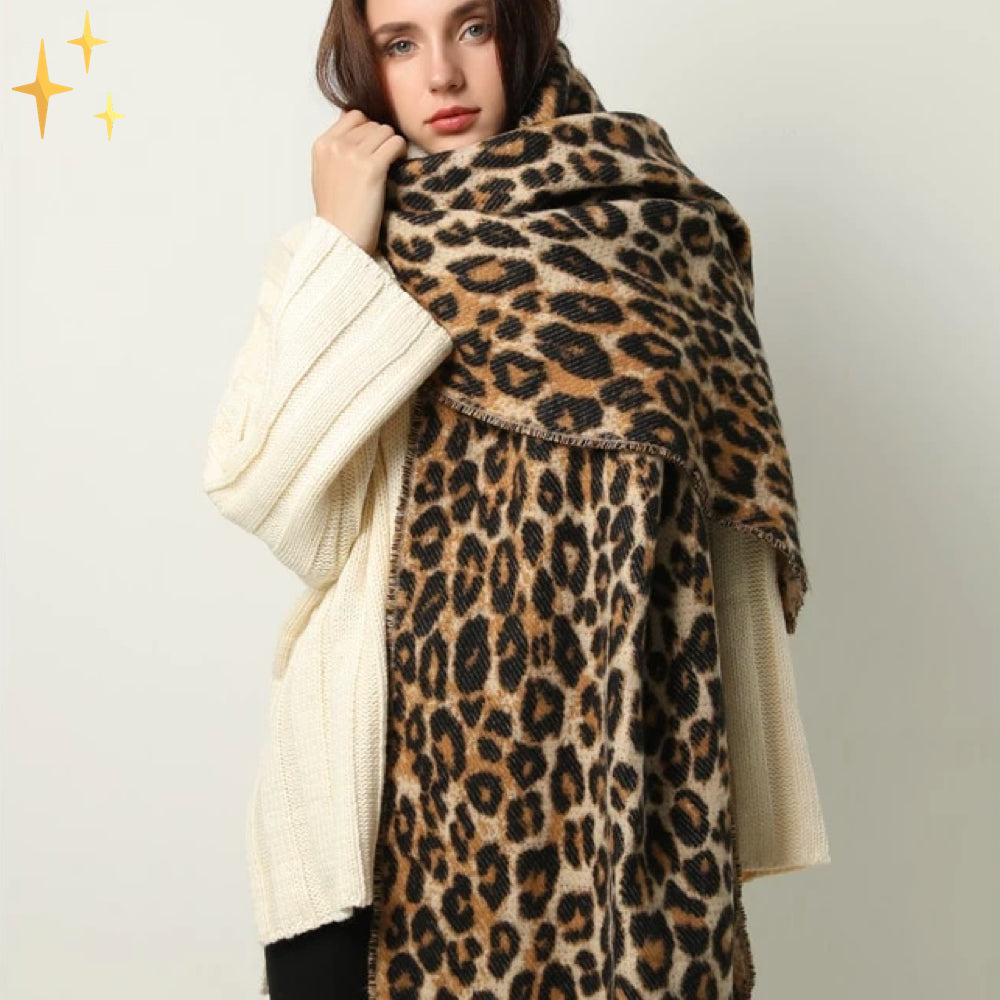 Livia - Luxe Knitted Scarf with Leopard Print