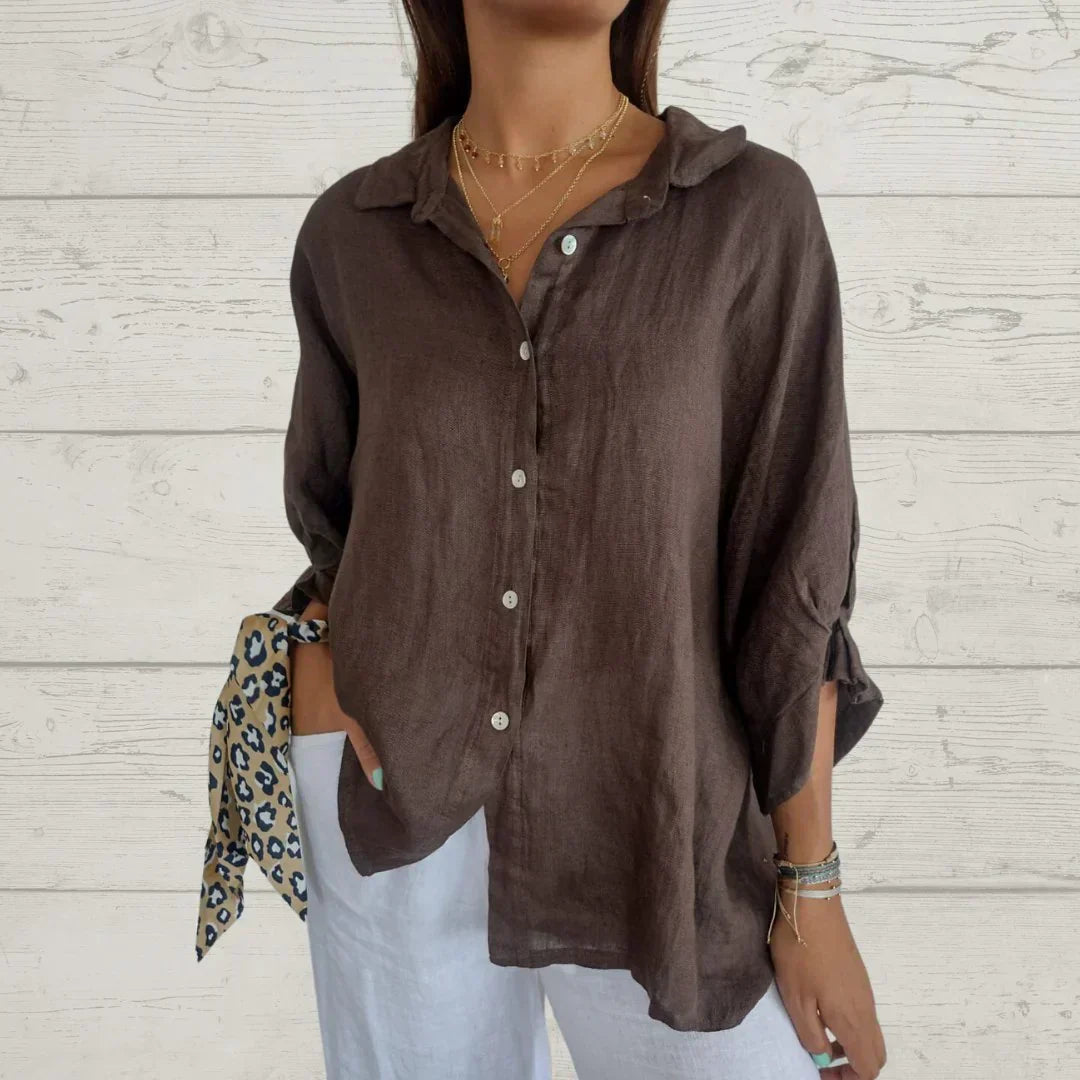 Madison Tijdloze Getailleerde Blouse met Knoopsluiting en Luxe Drape