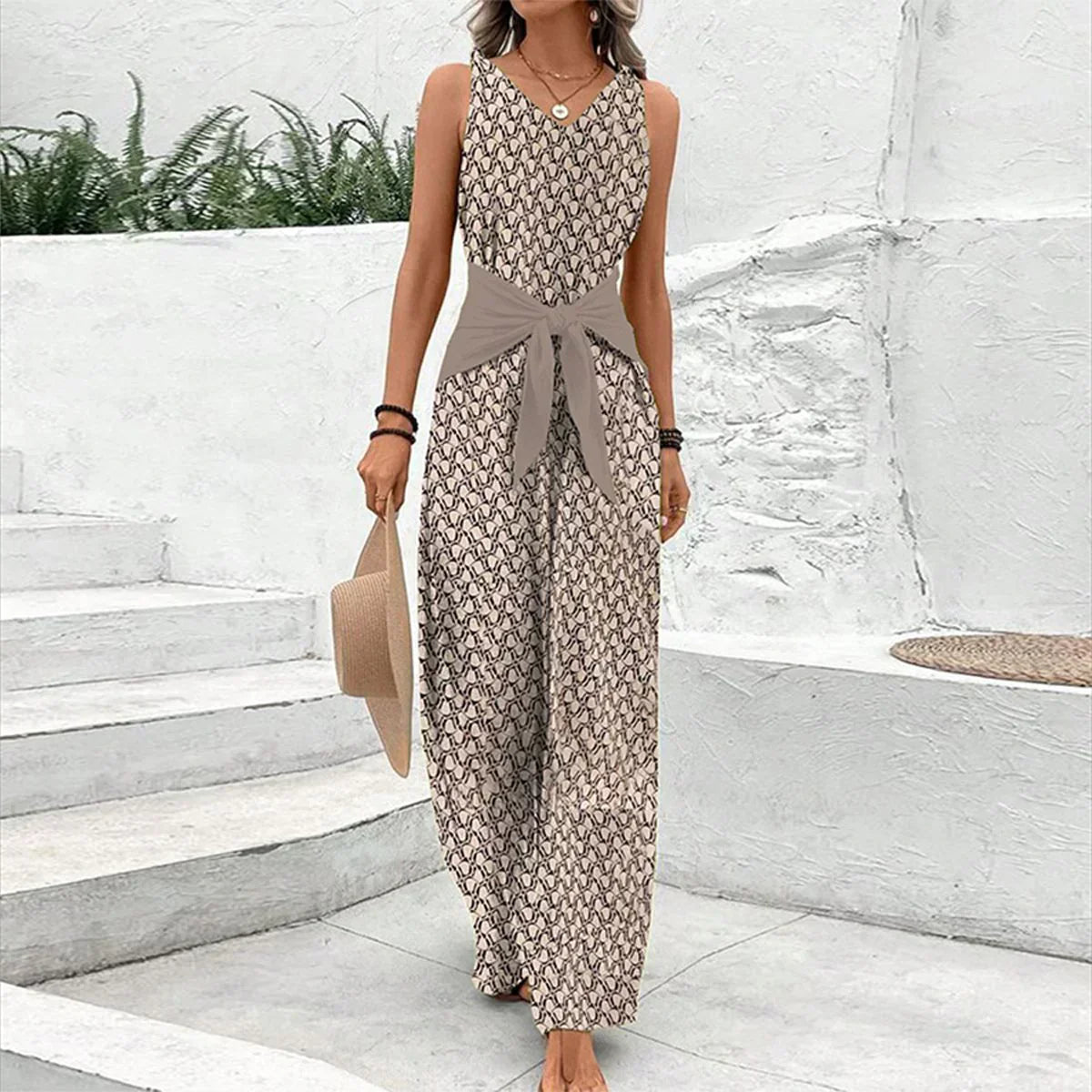 Julia Elegante Jumpsuit met Strikdetail – Tijdloze Stijl & Comfort