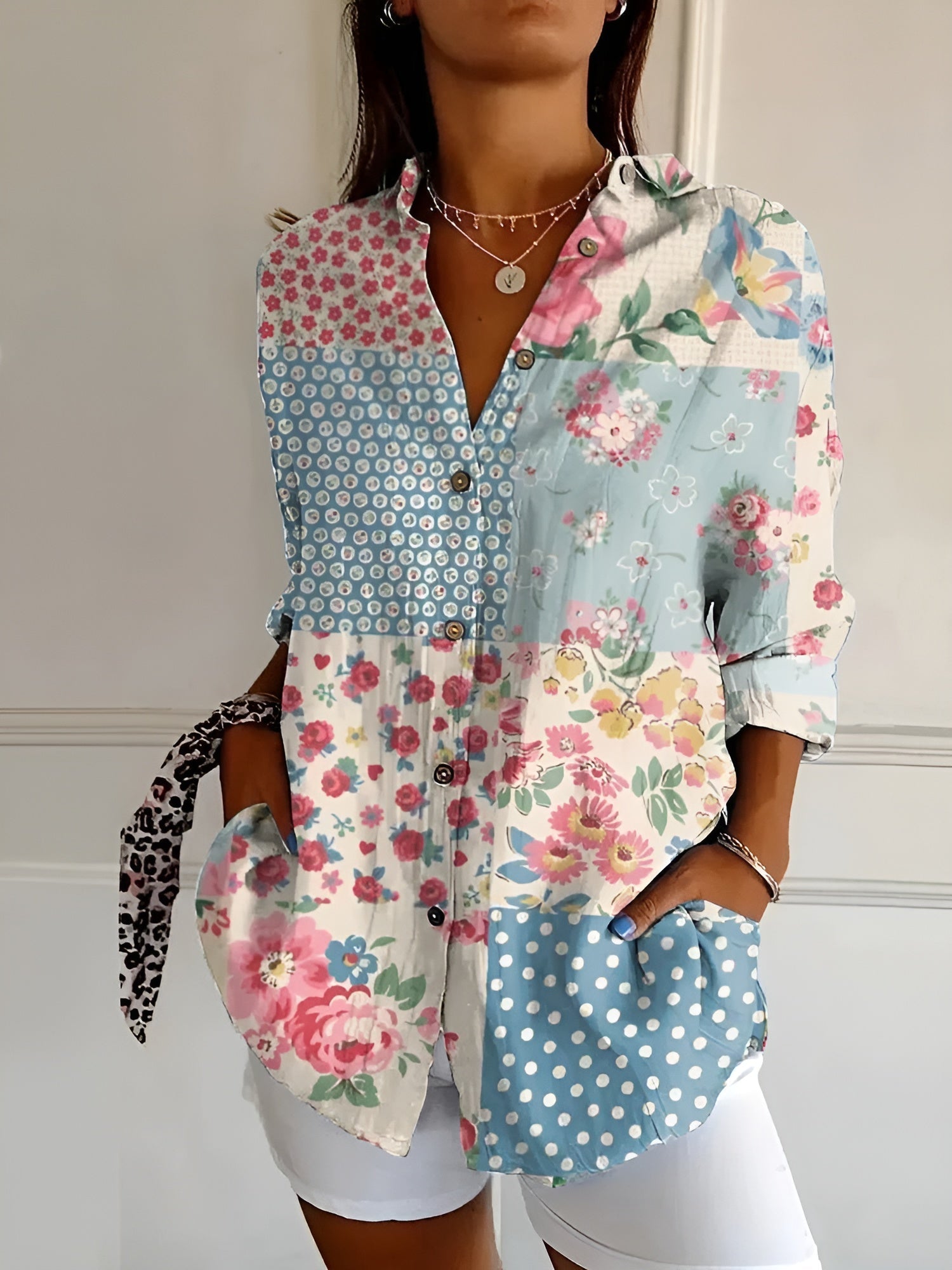 Amara Zachte Bloemenblouse – Comfortabel en Elegant voor Elke Gelegenheid